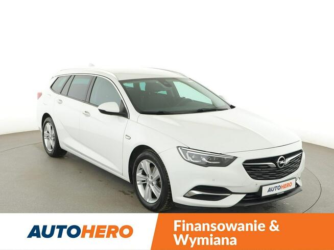 Opel Insignia Innovation półskóra niski przebieg grzane fotele navi kamera FullLED