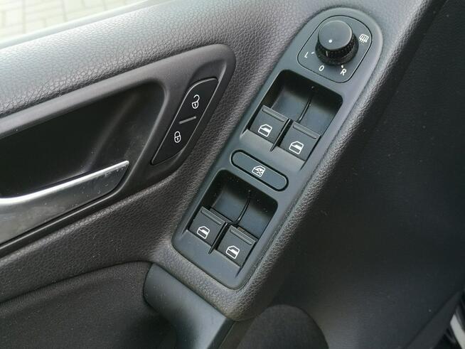 Volkswagen Golf 1.4MPI +LPG 80KM Klimatronic Isofix Alu Felgi Halogeny Sprowadzony