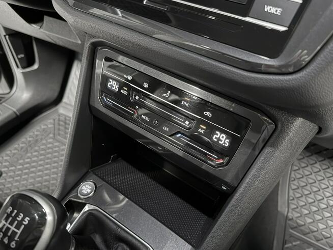 Volkswagen Tiguan 1.5 TSI 150KM EVO*Life*ACC*KeylessGo*Full LED*Navi*Salon PL*F VAT 23%