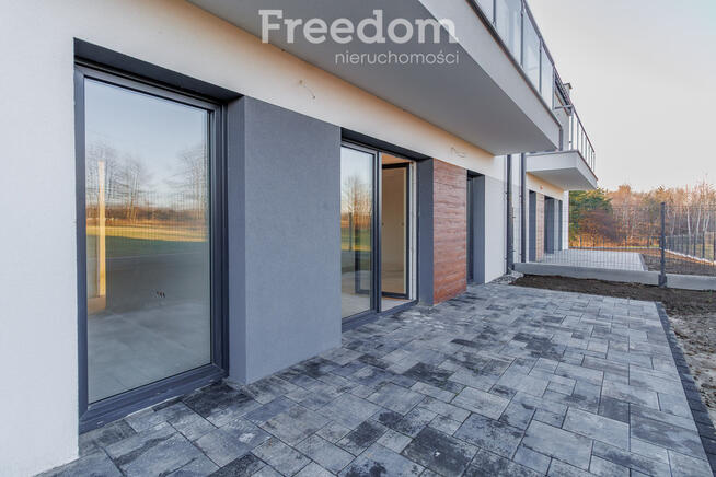 Kameralne mieszkanie z ogródkiem i tarasem!