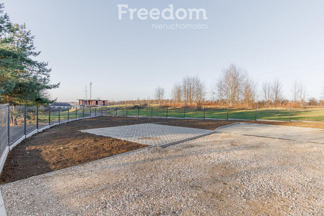 Kameralne mieszkanie z ogródkiem i tarasem!