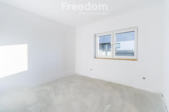 Mieszkanie 3-pokojowe z balkonem i ogrodem!