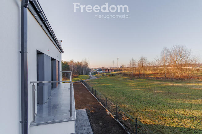 Mieszkanie 3-pokojowe z balkonem i ogrodem!