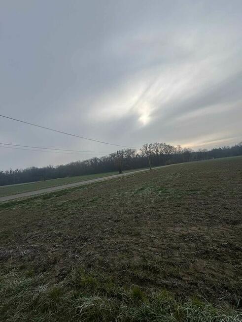 Sprzedam działki budowlane – 10 arowe, Prędocin