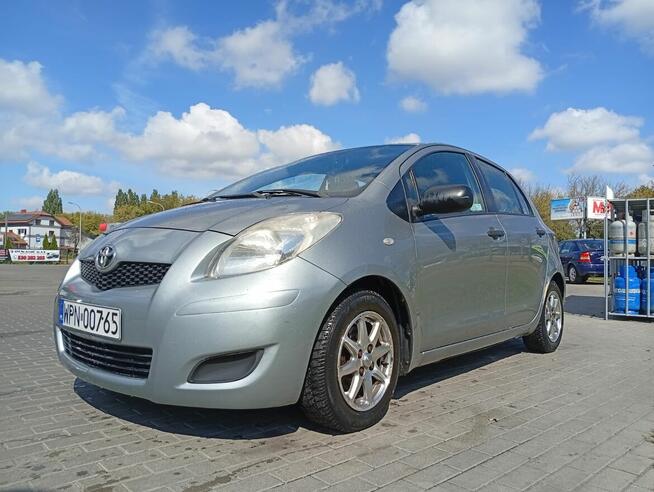 Toyota Yaris II , 998cm3 ,5.5L LPG na 100km ,