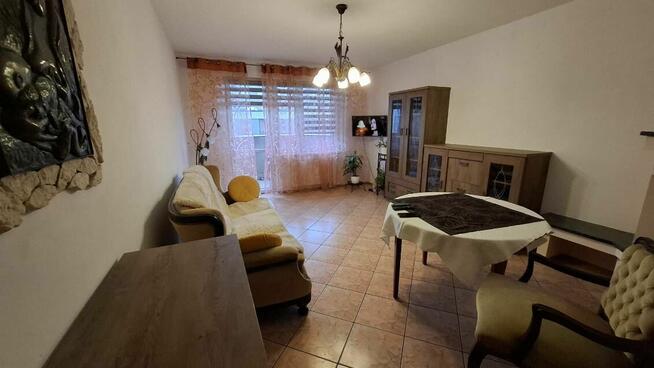 5 pokoi 2 łazienki. Krzyki blisko parku