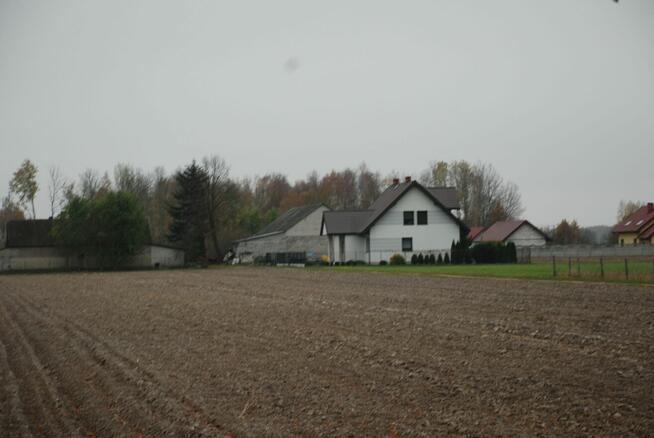 Syndyk sprzeda 1/8 udziału w nier. gruntowej zabudowanej
