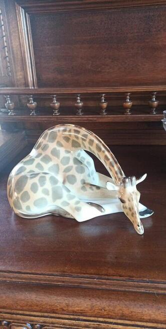 Żyrafa Łomonosow z Rosyjskiej wytwórni porcelan