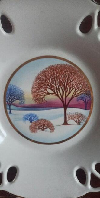 Patera ażurowa. Wzór Zimowy krajobraz Syg. Korosteń. Ukra