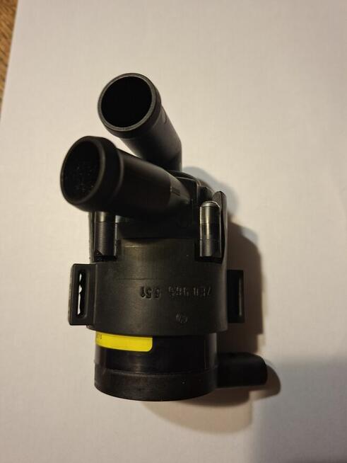 Pompka obiegowa wody 7E0965561C