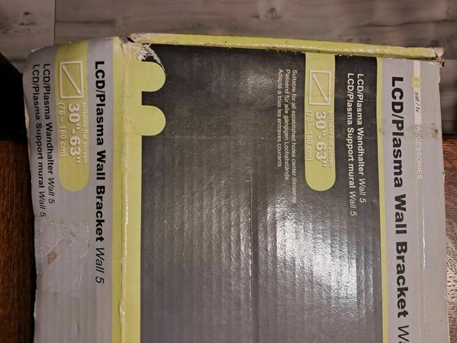 Uchwyt do telewizora.