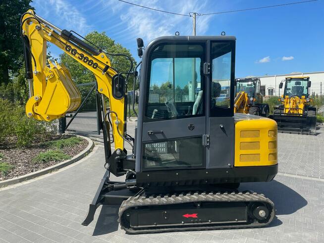 Minikoparka gąsienicowa GG2000 CAB, nowa, kabina