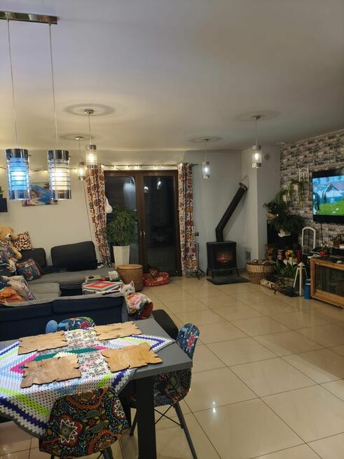 Dom jednorodzinny 140m2 - poddasze użytkowe. Otoczenie lasu.