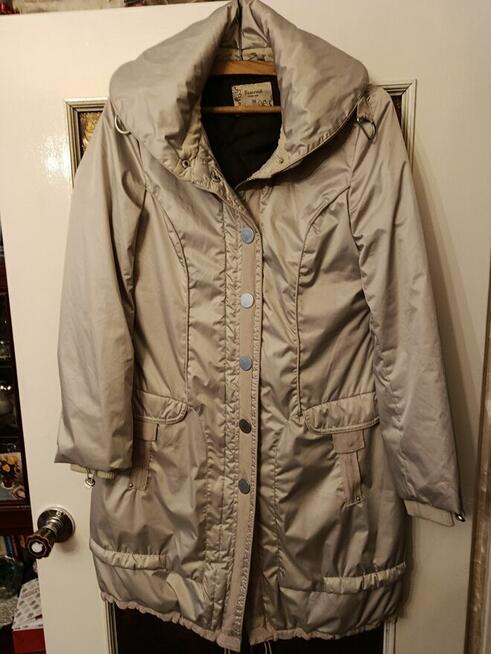 Kurtka damska jesienno-zimowa nr 36 Reserved