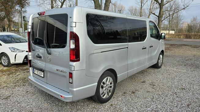Opel Vivaro 1.6 CDTI140KM 8-osób Long Skrzydła Nawiewy Kamera Ładny Stan Serwis