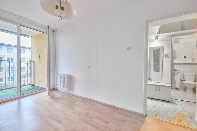 trzypokojowe z balkonem w centrum