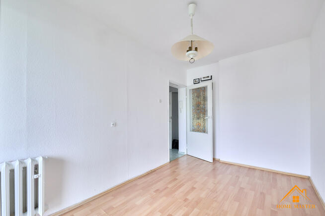 trzypokojowe z balkonem w centrum