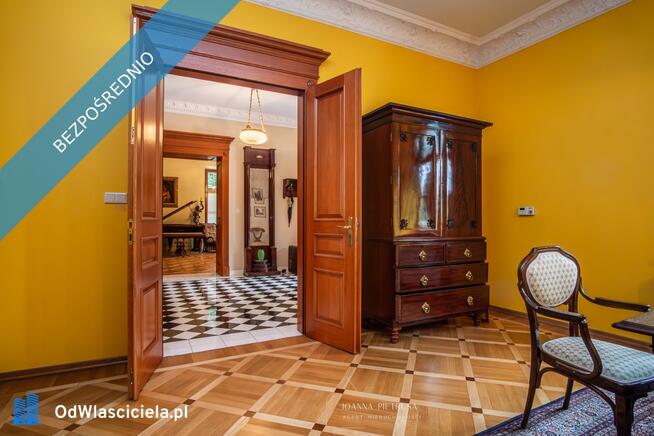 Dwór w Książniczkach, do zamieszkania / 15 minut od centrum Krakowa