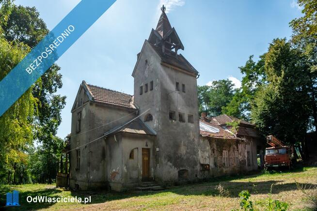 Zabytkowy Dwór do remontu / Karniów