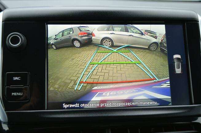 Peugeot 2008 1.2 VTi 100% bezwypadkowy LED Navi Kamera Bluetooth 119 tys.km.