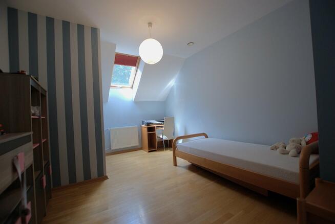 Dom Kielce Baranówek, Obrzeżna