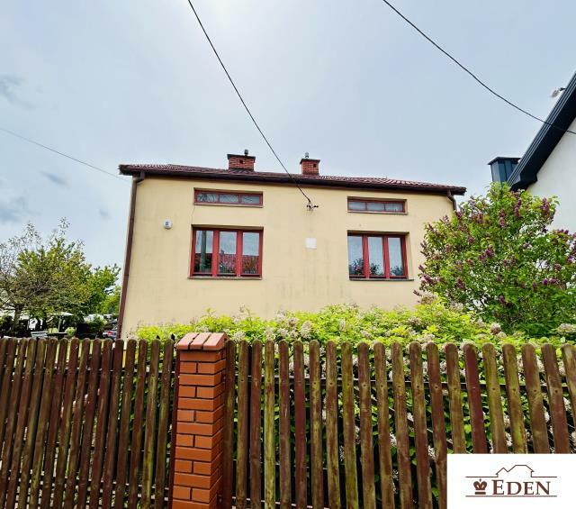 Dom Ujrzanów gm. Siedlce