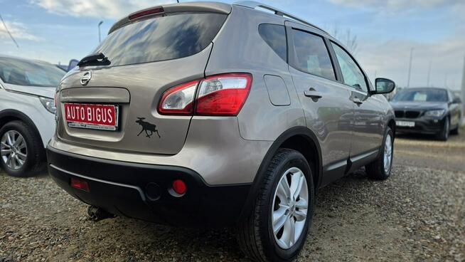 Nissan Qashqai Climatronic navi camera cofania