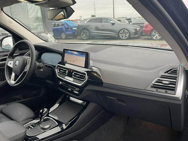 BMW X3 Xdrive Skóra Kamera Podgrzewanie Virtual cockpit HAK 184KM