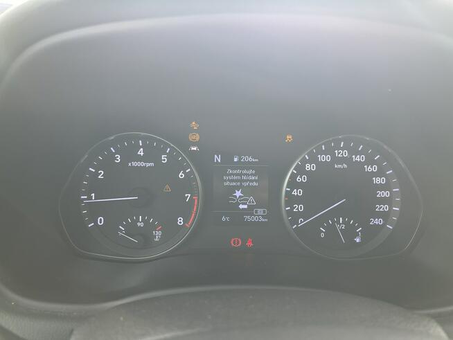 Hyundai i30 Fast back mHEV Kliamtronik Podgrzewanie Kamera LED