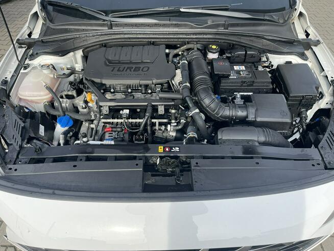 Hyundai i30 Fast back mHEV Kliamtronik Podgrzewanie Kamera LED