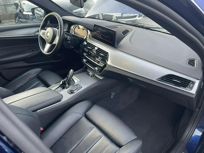 BMW 530 M Sport XDrive Skóra Kamera Panorama Pamięć 265KM