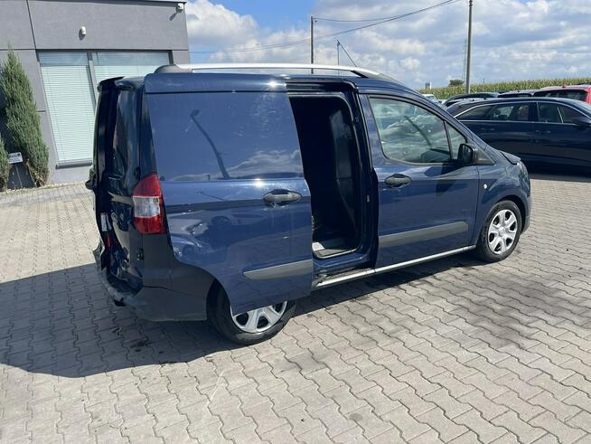 Ford Transit Courier Blaszak Klimatyzacja Podgrzewanie