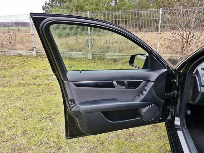 Mercedes C 220 2.2 CDI*Elegance*Climatronic*Alu*Navi*Pełna Elektryka*Po Serwisie!!!