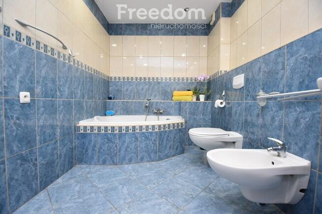 Dom w mieście 190 m2, 6 pokoi, ogród, garaż