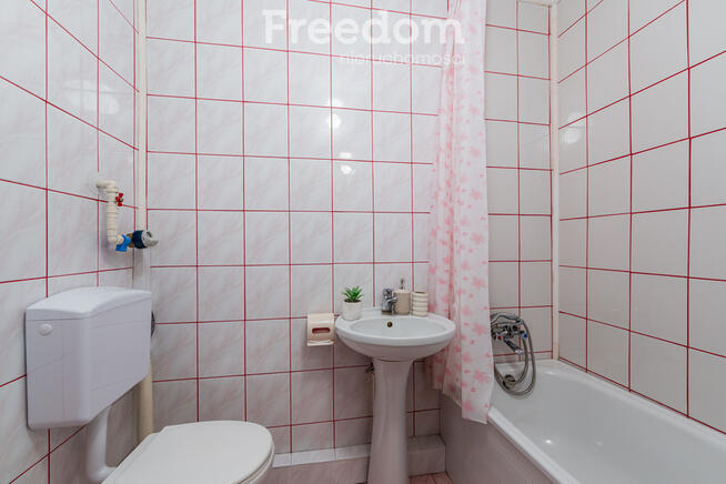 Wygodna kawalerka w Konstancinie-Jeziornie