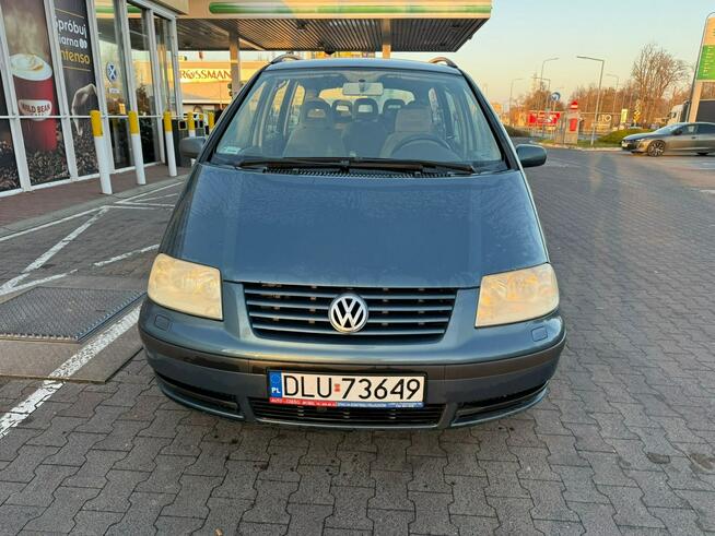 Volkswagen Sharan Benzyna 1.8 + LPG | 2004 | 7-os |