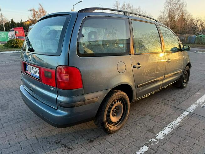 Volkswagen Sharan Benzyna 1.8 + LPG | 2004 | 7-os |