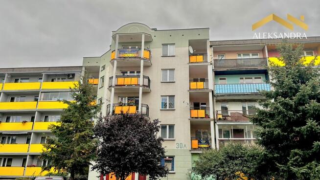 1. Piętro | 2 pokoje z loggią | Blok 2007 r.