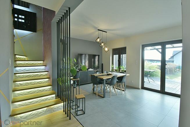 Dom Chrząstawa Mała gm. Czernica, Radosna