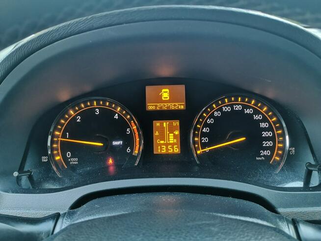 Toyota Avensis 2.0 D-4D 126KM Nav Kamera Klimatron Isofix Temp Parktron Alu Gwarancja