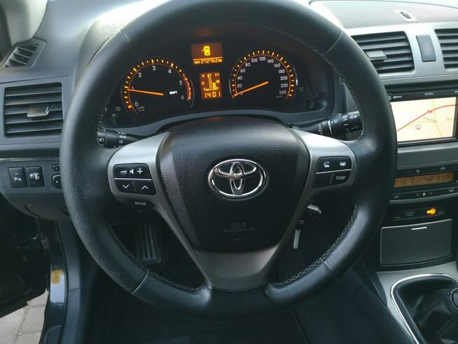 Toyota Avensis 2.0 D-4D 126KM Nav Kamera Klimatron Isofix Temp Parktron Alu Gwarancja