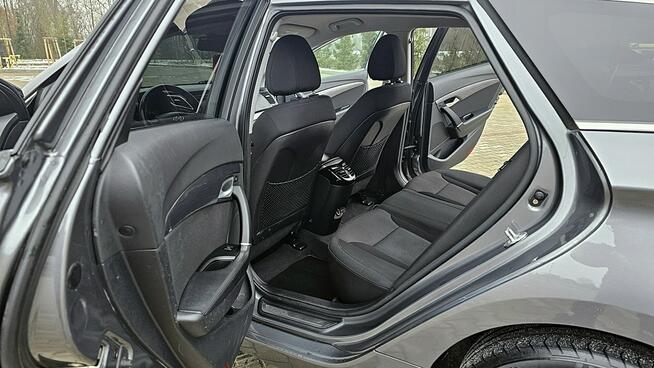Hyundai i40 1,7CRDi Xenon Ledy Grzane Fotele Navi Kamera Full Opcja