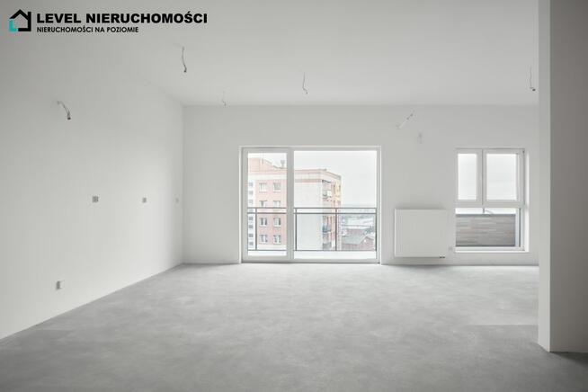 Elzam Tower Premium M4 z tarasami