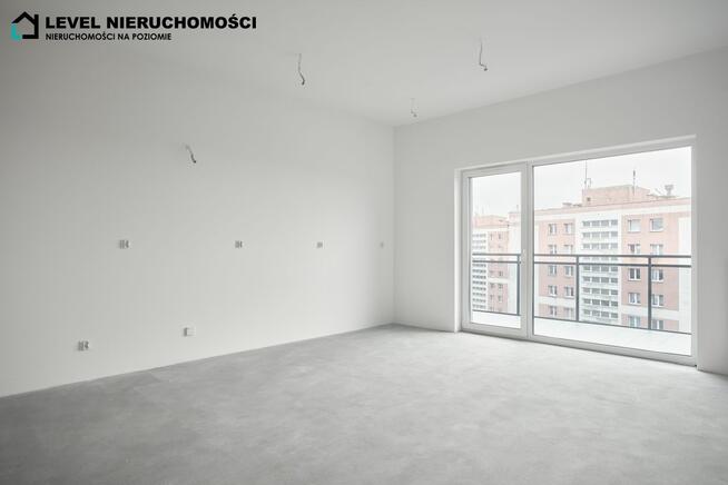 Elzam Tower Premium M4 z tarasami