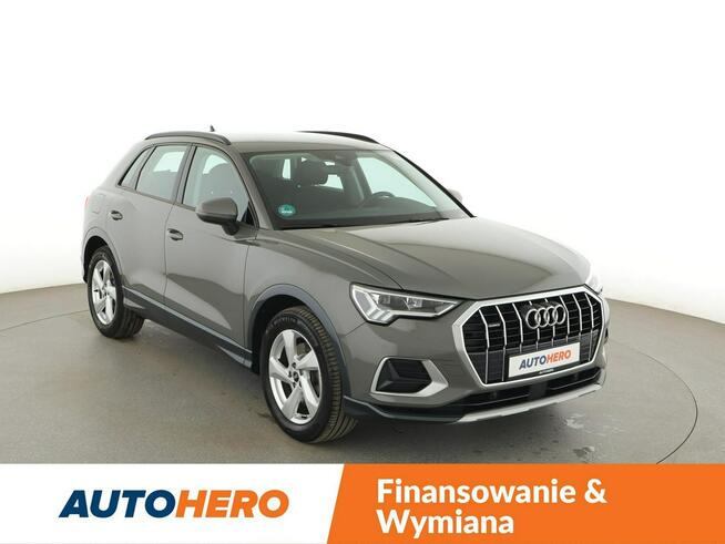 Audi Q3 4x4 S-tronic full LED navi virtual cocpit klima auto grzane fotele czu