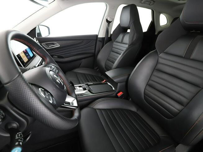 MG HS automat full LED panorama skóra el. fotele navi kamery klima auto