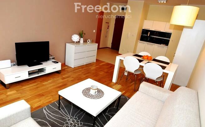 Oś. Platan Nowoczesne 2 pokoje umeblowane gotowe.