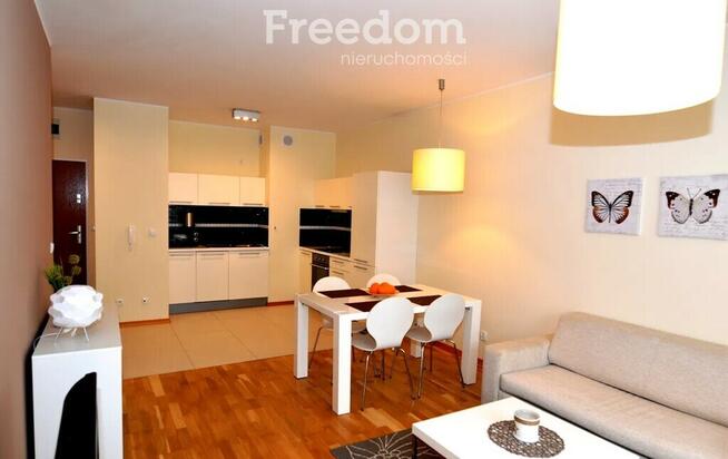 Oś. Platan Nowoczesne 2 pokoje umeblowane gotowe.