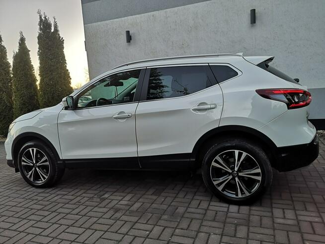 Nissan Qashqai 1.332 140KM Led Tempomat Nawi Kamera Salon Pl Serwis wersja N-Connecta