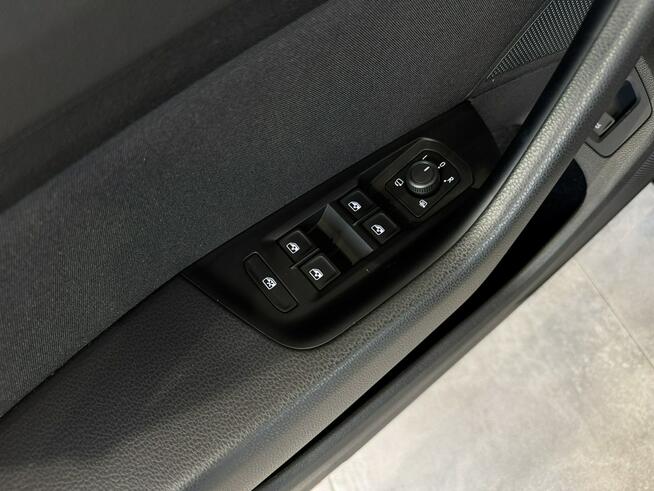 Volkswagen Passat Variant Business 1.5TSI 150KM DSG 2023 r., salon PL, I właściciel, VAT
